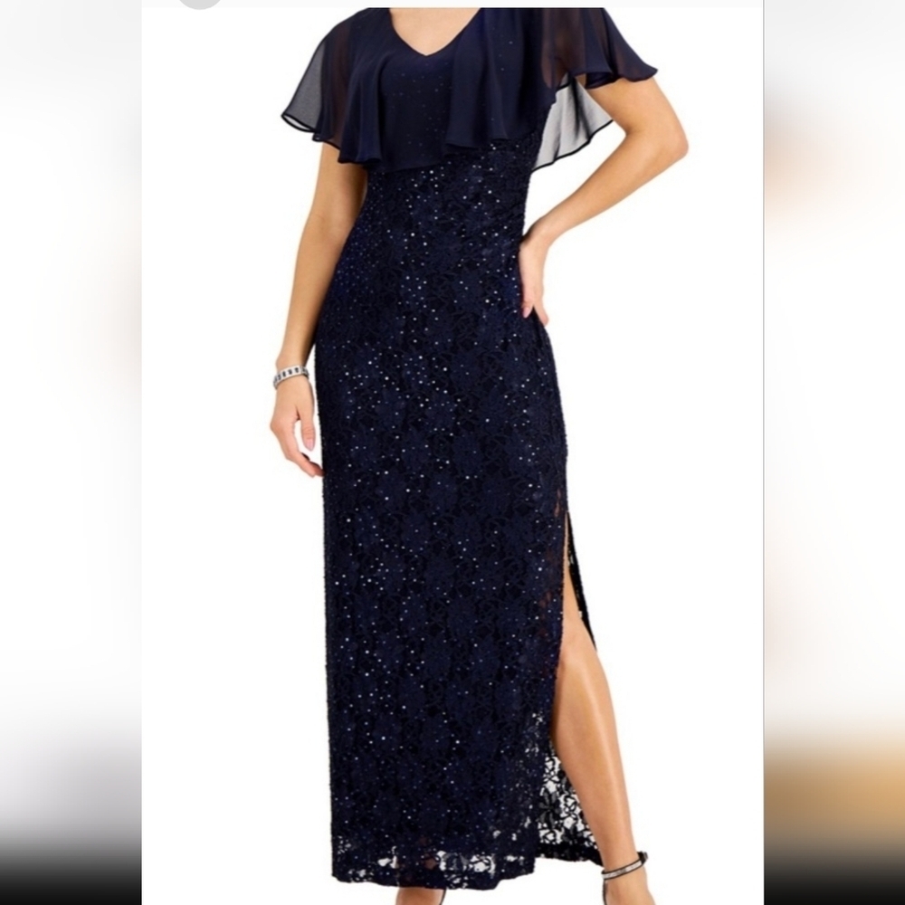 Elegant Navy Lace Gown - Picture 7 of 8
